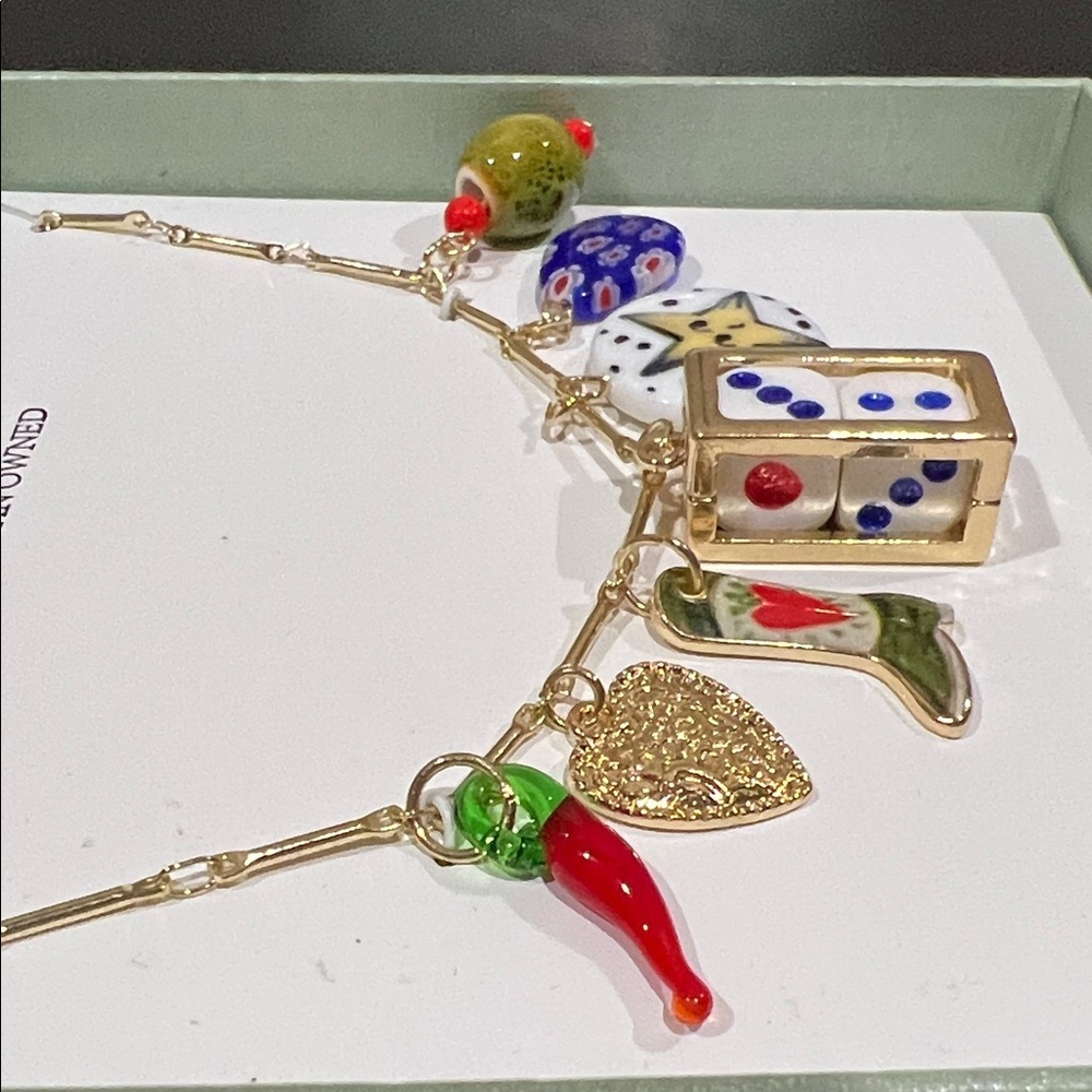 Atterri | Lucky Charms Ceramic Necklace - Picture 12 of 13